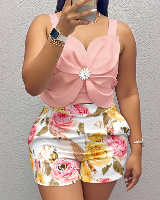 2 Pieces Outfit Rhinestone & 3D Flower Decor Thick Straps Shirred Back Crop Cami Top and Casual Animal & Floral Print Elastic Back Waist Shorts Set