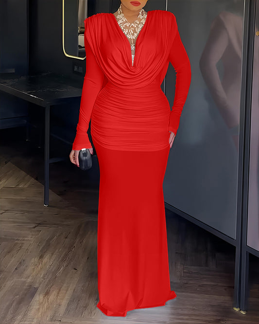 Wasserfallausschnitt, gerüschter Reißverschluss hinten, Slim-Fit-Maxikleid, lässiges, gepolsterte Schultern, rückenfreies Abendkleid