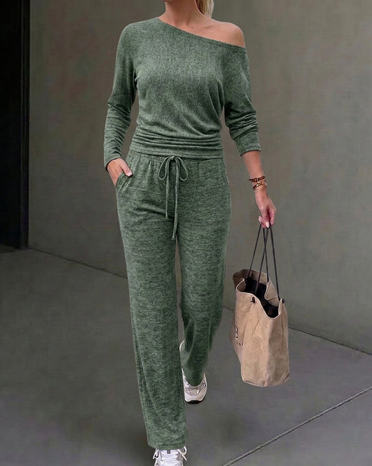 Women's 2 Piece Set Convertible Boat Neck Ruched Long Sleeve Top and Drawstring Wide Leg Pants