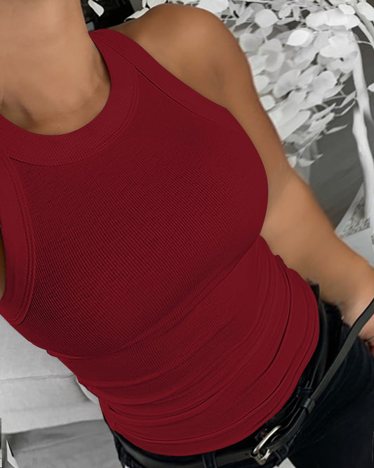 Top básico informal de talla grande, sin mangas, de corte entallado y cuello redondo acanalado