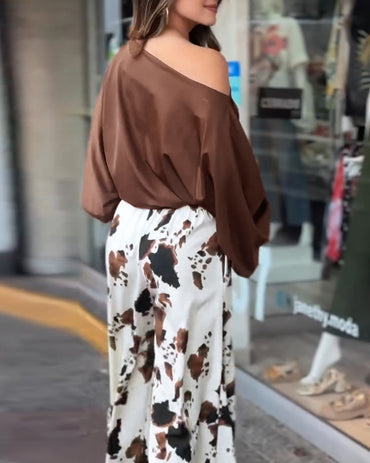 2 Pieces Outfit Skew Neck Batwing Sleeve Loose Fit Top and Cow Print Elastic Back Waist Zipper Side Wide Leg Pants Set without Belt