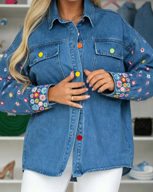 Chaqueta vaquera para mujer con bordados florales, botones frontales y diseño colorido, prenda informal lavada tipo sobrecamisa