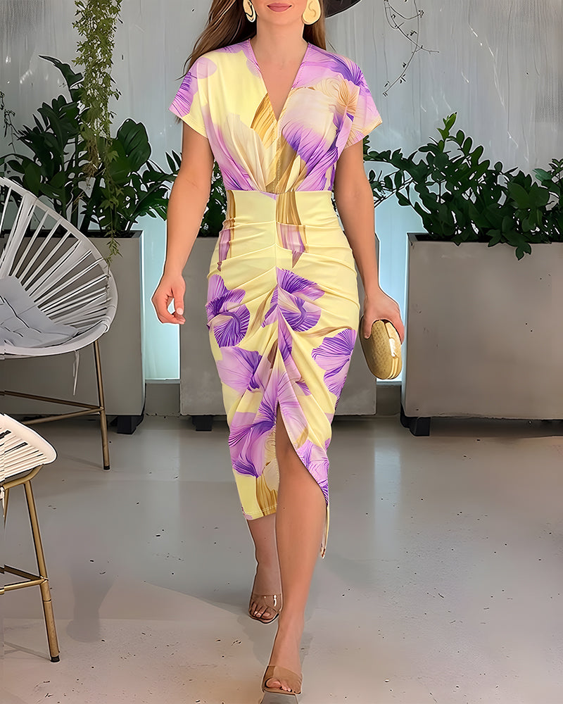 Women's Floral V-Neck Midi Dress Slim Fit Ruched Slit Dress Casual Short Sleeve Vacation Dress