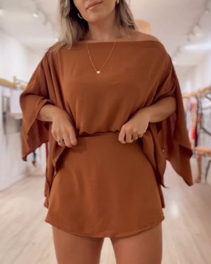 3 Pieces Outfit Solid Off Shoulder Split Sleeve Convertible Crop Top and Casual Elastic Waist Skorts Set With Bandeau(Without Belt)