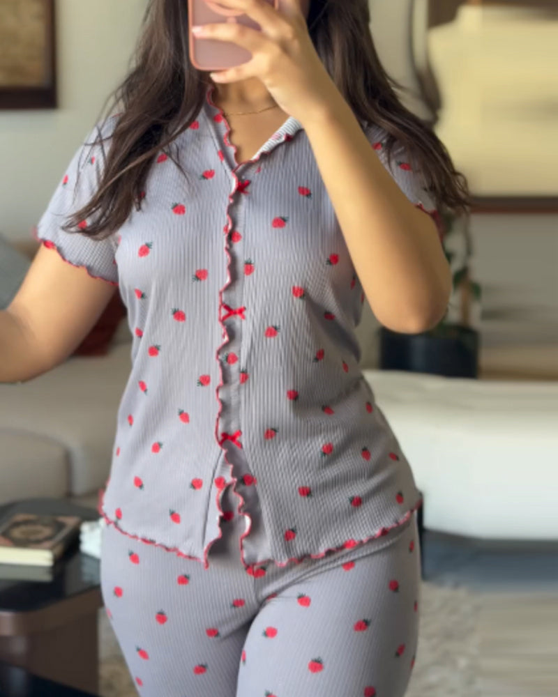 2 Pieces Outfit Strawberry Print Stand Collar Short Sleeve T-shirt and Pants Pajamas Set
