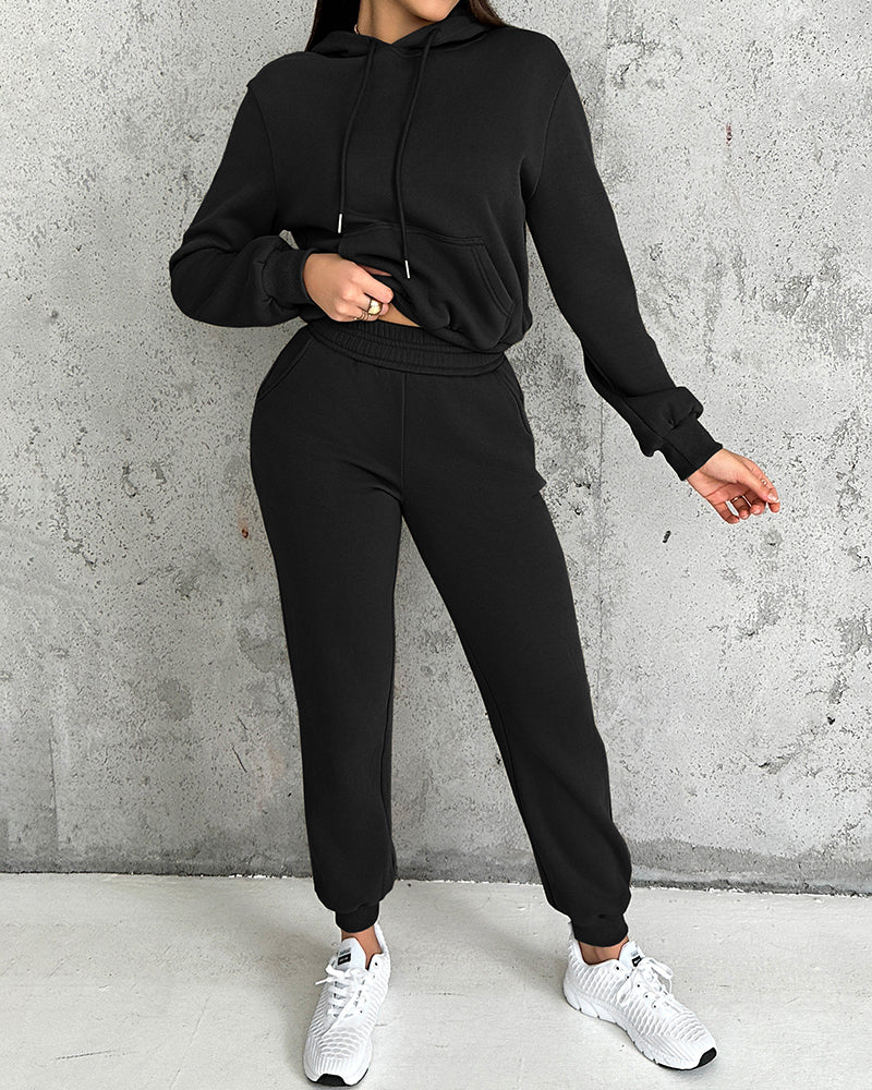 2 Pieces Outfit Kangaroo Pocket Thermal Lined Drawstring Hoodie Sweatshirt and Casual Elastic Waist Cinched Ribbed Cuffs Sporty Sweatpants Set