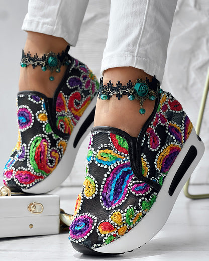 Floral Pattern Embroidery Mesh Sneakers