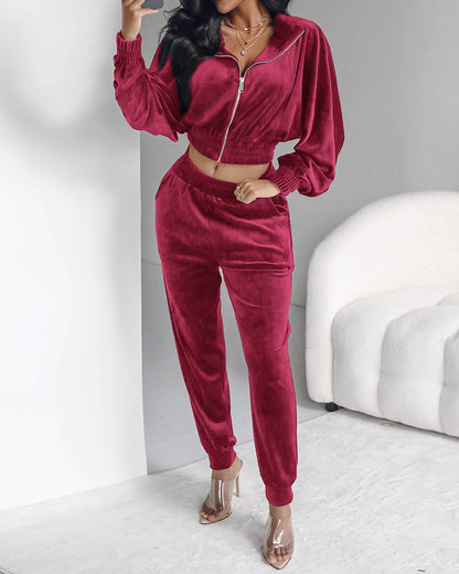 2 Piece Velvet Lounge Outfits Zip Up Crop Sweatshirt and Cuffed Sweatpants with Pockets