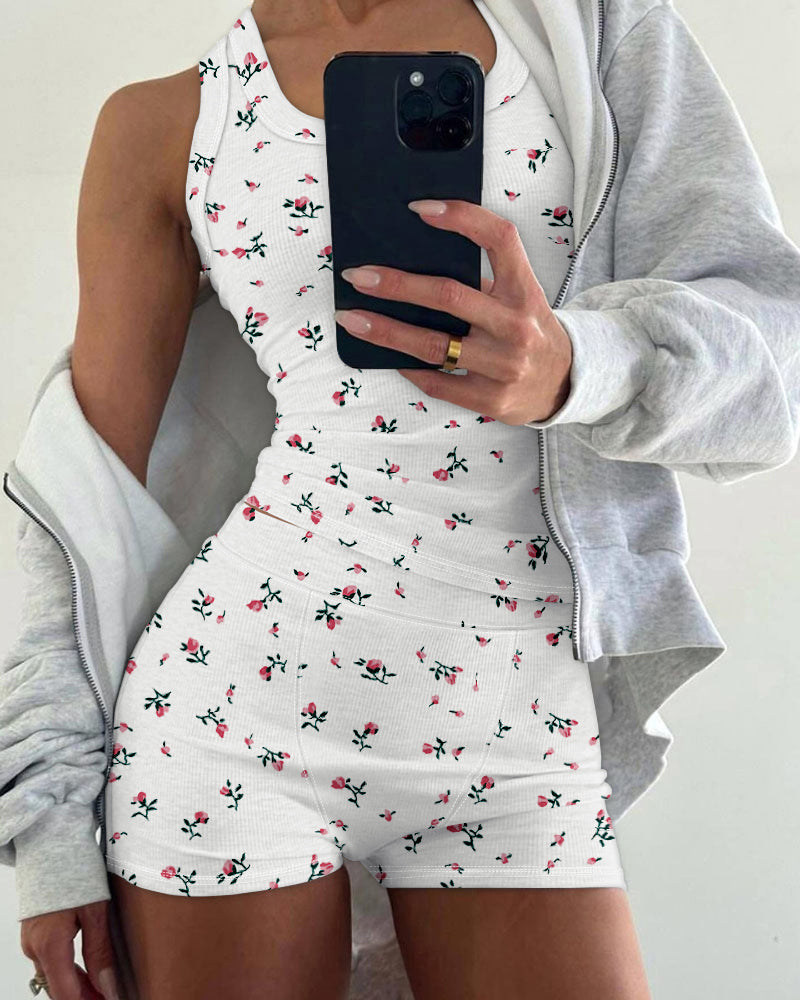 2 Pieces Outfit Ditsy Floral Print U-Neck Tank Top and Elastic Waist Shorts Set Slim Fit Ribbed Set
