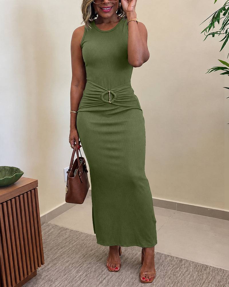 Vestido largo ajustado de punto acanalado sin mangas para mujer, con hebilla dorada, cintura alta fruncida y abertura lateral