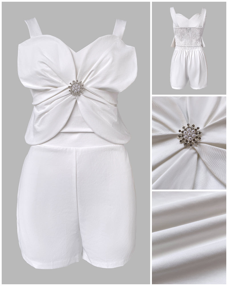 2 Pieces Outfit 3D Flower Decor Sweetheart Neck Thick Straps Shirred Back Crop Top and Casual Elastic Back Waist Shorts Set