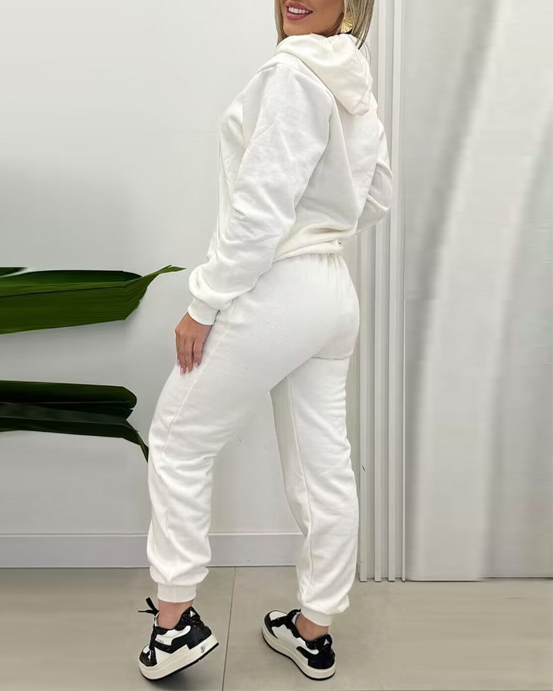2 Pieces Outfit Kangaroo Pocket Thermal Lined Drawstring Hoodie Sweatshirt and Casual Elastic Waist Cinched Ribbed Cuffs Sporty Sweatpants Set