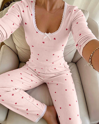 Women's 2 Piece Heart Print Lounge Set Lace Trim Rib-Knit Pajama Set Slim Fit Long Sleeve Top and Pants with Pockets