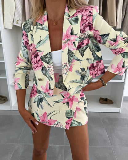 2 Pieces Outfit Notched Collar Double Breasted Crop Blazer and Elastic Back Waist Side Zipper Asymmetrical Hem Skort Set Casual Floral Print Commuting Set