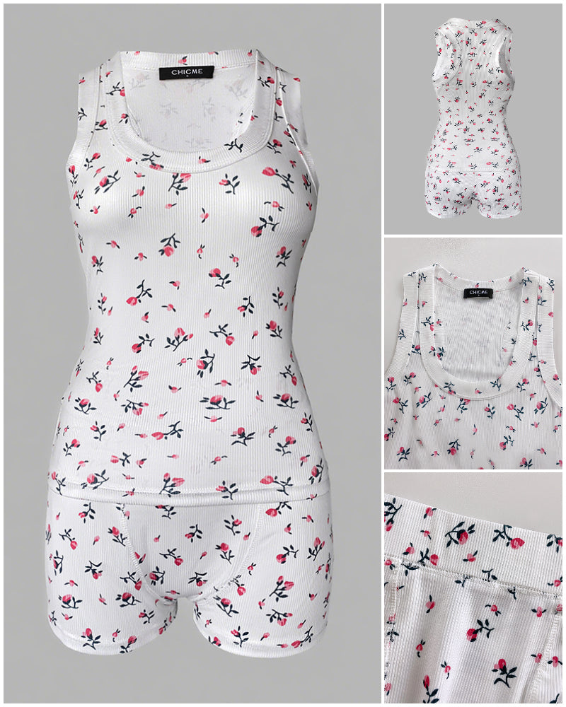2 Pieces Outfit Ditsy Floral Print U-Neck Tank Top and Elastic Waist Shorts Set Slim Fit Ribbed Set
