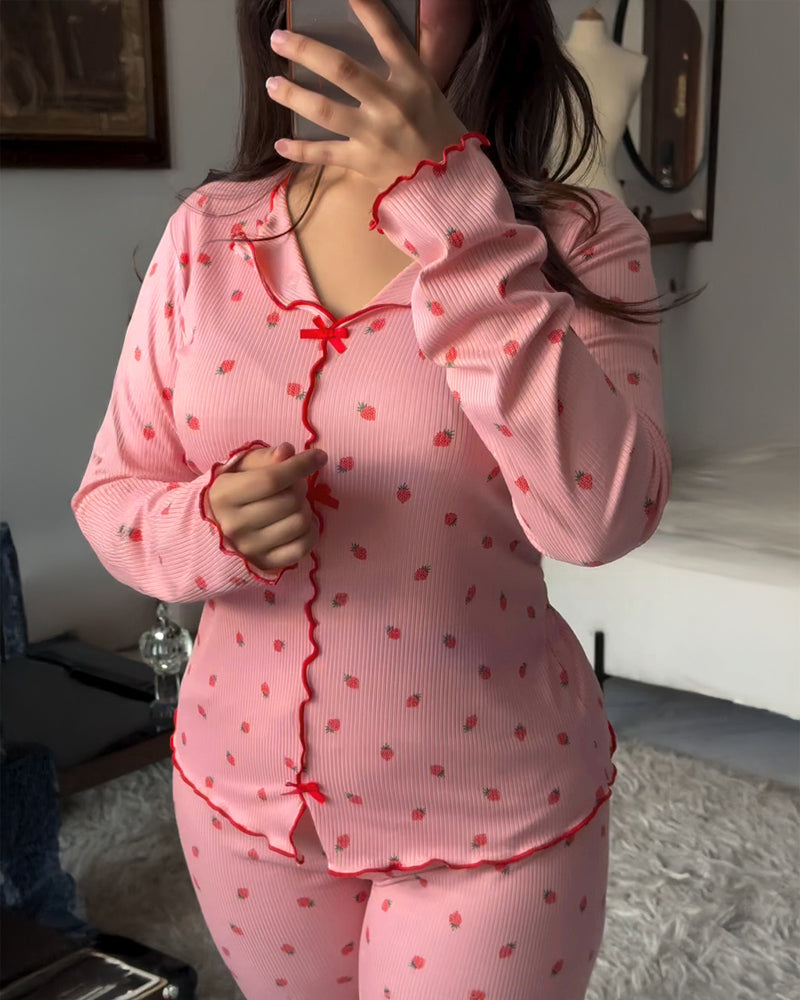2 Pieces Outfit Bowknot Decor Turn-down Collar V-Neck Top and Elastic Waist Slit Hem Pants Set Casual Strawberry Print Frill Trim Ribbed Pajamas Set