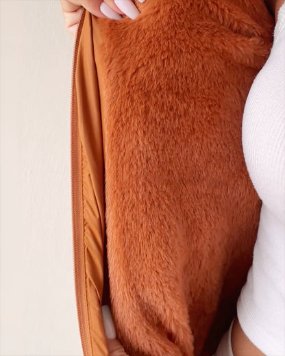 Zipper Pocket Design Shirred Fuzzy Trim Fleece Lined Hooded Puffer Jacket