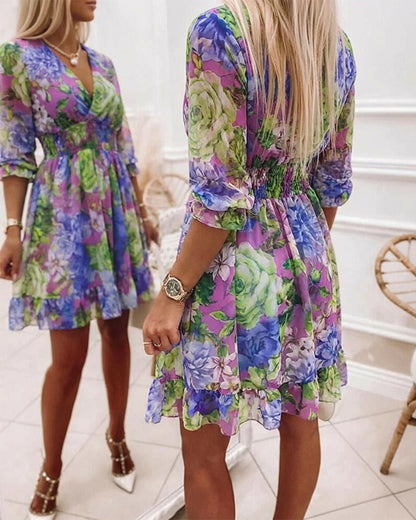 Floral Print Overlap V Neck Long Sleeve Shirred Waist Ruffle Hem Dress Casual Cinched Waist Flared Cuffs Chiffon Vacation Dress with Lining