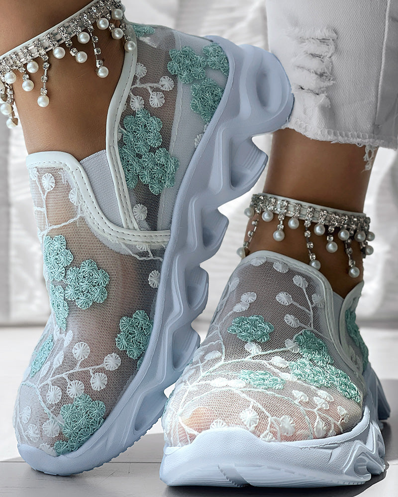 Floral Pattern Sheer Mesh Patch Round Toe Sneakers