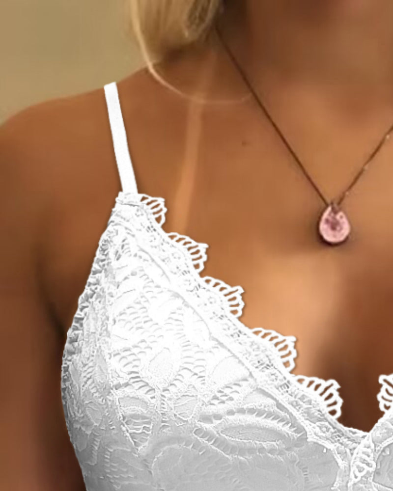 Guipure Lace V Neck Spaghetti Strap Top