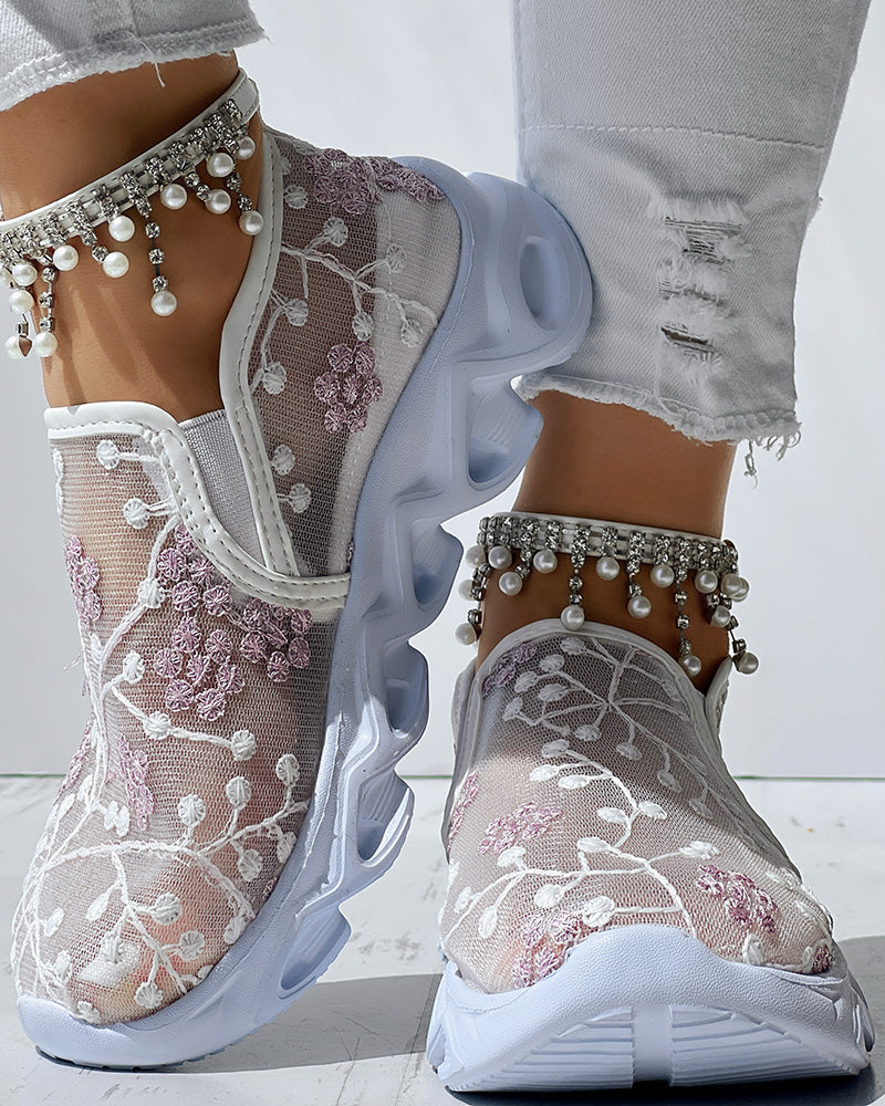 Floral Pattern Sheer Mesh Patch Round Toe Sneakers