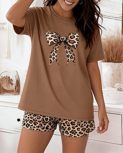 2 Pieces Outfit Bowknot Print Round Neck Short Sleeve Top and Leopard Print Elastic Waist Shorts Set Casual Pajamas Set