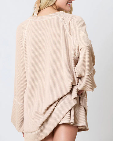 Women's 2 Piece Textured Set Lantern Sleeve Side Slit Loose Top and Ruffle A Line Skort