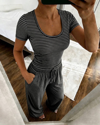 Women's 2 Piece Striped Pajama Set Short Sleeve Square Neck Crop Top and Wide Leg Pants Casual Loungewear