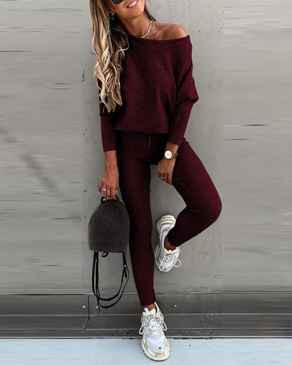 2 Pieces Outfit Skew Neck Long Sleeve Loose Pullover Top and Drawstring High Waist Slim Fit Pants Set