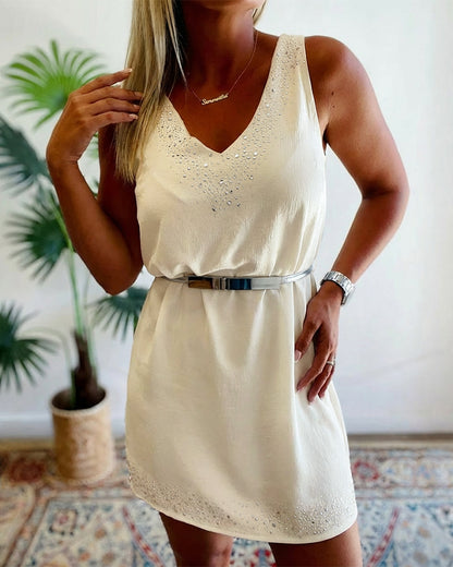 Rhinestone Decor V-Neck Sleeveless Dress Casual Backless Vacation Dress with Belt