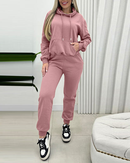 2 Pieces Outfit Kangaroo Pocket Thermal Lined Drawstring Hoodie Sweatshirt and Casual Elastic Waist Cinched Ribbed Cuffs Sporty Sweatpants Set