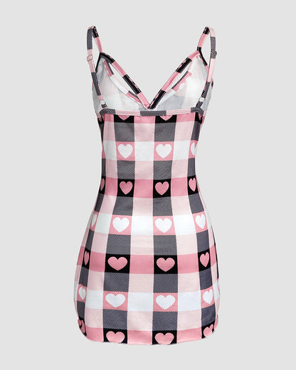 Bowknot Decor Heart & Plaid Print V Neck Adjustable Spaghetti Straps Nightgown Sexy Slim Fit Asymmetrical Hem Night Dress with Matching Panties