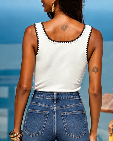 Camiseta ajustada de tirantes para mujer de canalé con escote en U y ribetes de ganchillo en contraste