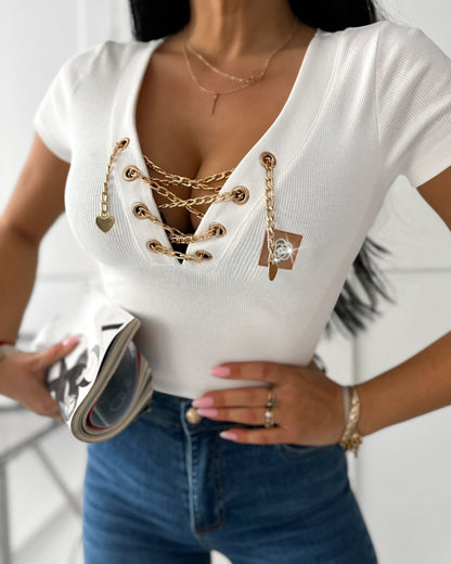 Chain Decor Lace Up V Neck Short Sleeve T-Shirt Casual Rhinestone Patch Slim Fit Top