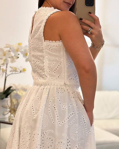 2 Pieces Outfit Lace Hollow Out Sleeveless Crop Top and Casual High Waist A Line Skirt Set