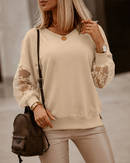 Women's Lace Patchwork Sweatshirt Loose Crewneck Drop Shoulder Pullover Long Sleeve Side Slit Casual Top