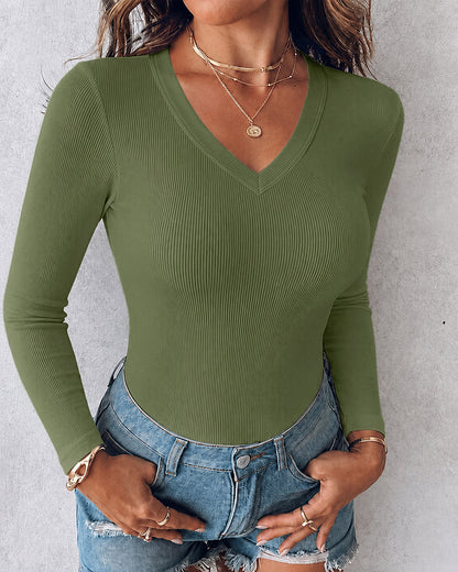 Women's V Neck Long Sleeve Ribbed Knit Top Slim Fit Base Layer Shirt Soft Stretchy Casual Tee with Built-in Bra