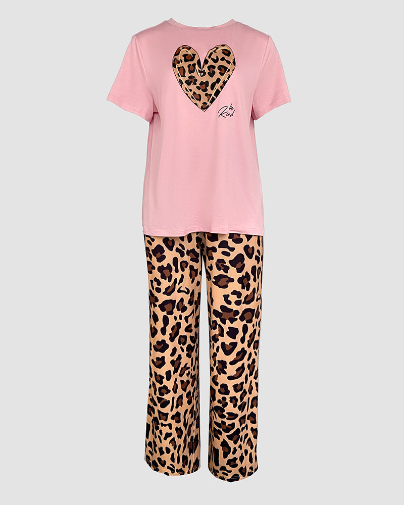 2 Pieces Outfit Letter Print & Leopard Heart Pattern Short Sleeve Top and Leopard Print Elastic Waist Pants Set Casual Pajamas Set