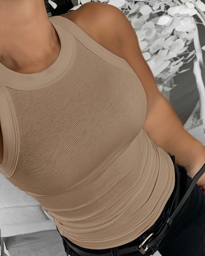 Plus Size Ribbed Round Neck Sleeveless Slim Fit Tank Basic Casual Top