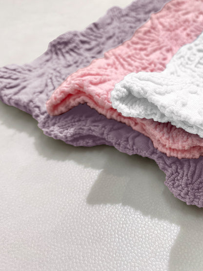 3-Pack Wide Strap Tank Tops Lettuce Trim Cami Tops with Floral Jacquard