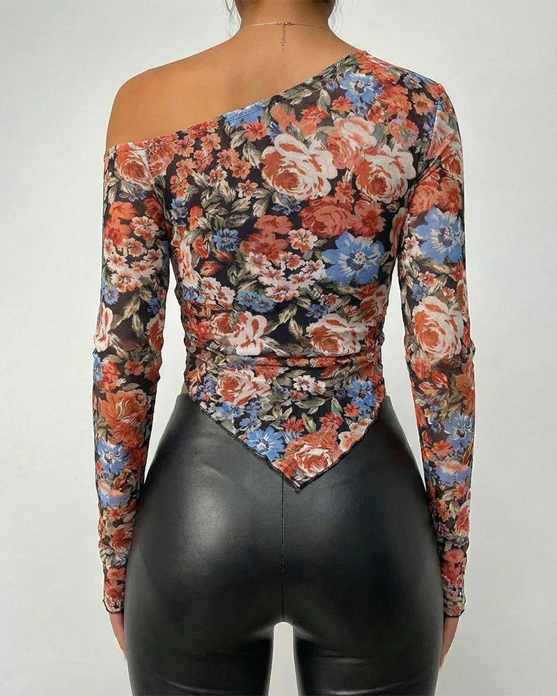 Vintage Floral Print Skew Neck Long Sleeve Asymmetrical Hem Tee Slim Fit Side Ruched Sheer Mesh Top with Thumb Hole Cuffs & Lining