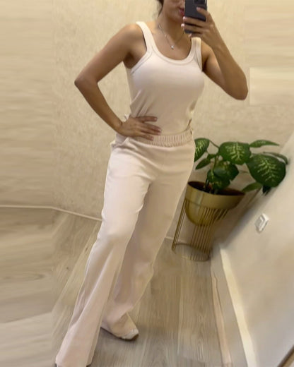 2 Piece Loungewear Set U-Neck Sleeveless Ribbed Tank Top and Stretchy High Waist Straight Leg Pocket Design Pants Tracksuit