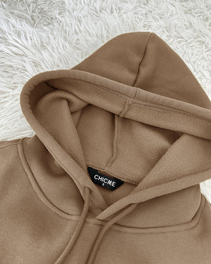 2 Pieces Outfit Kangaroo Pocket Thermal Lined Drawstring Hoodie Sweatshirt and Casual Elastic Waist Cinched Ribbed Cuffs Sporty Sweatpants Set