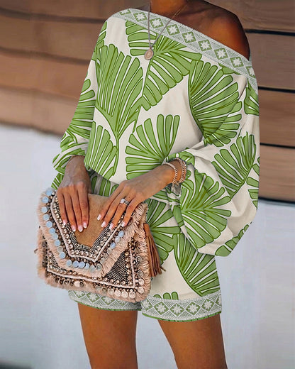 Women's Tropical Leaf Print 2 Piece Set Skew Neck Lantern Sleeve Top and Elastic Waist Shorts with Pockets & Lace