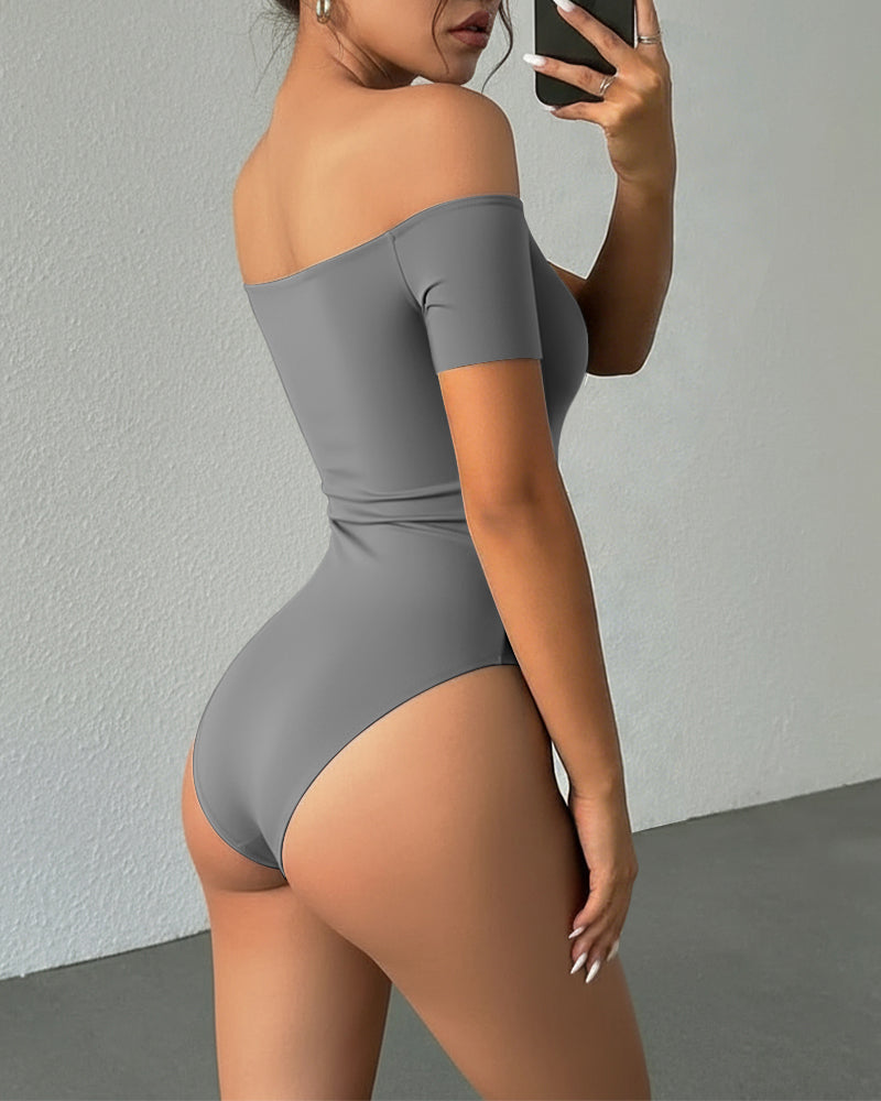 Off Shoulder Short Sleeve Minimalist Slim Fit Bodysuit