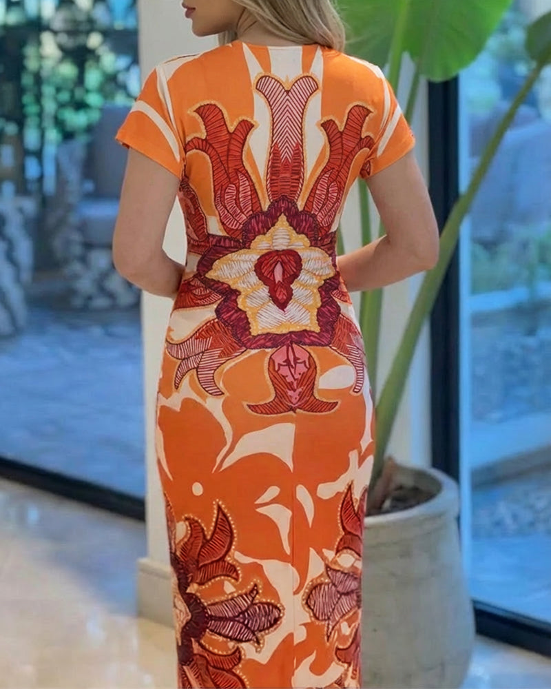 Vintage Baroque Print Deep V-Neck Short Sleeve Ruched Mid-length Dress Slim Fit Slit Front Vacation Dress