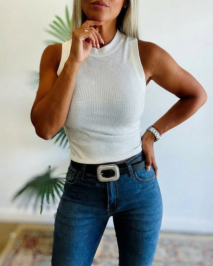 Rhinestone Decor O-neck Sleeveless Knit Tee Slim Fit Tank Top