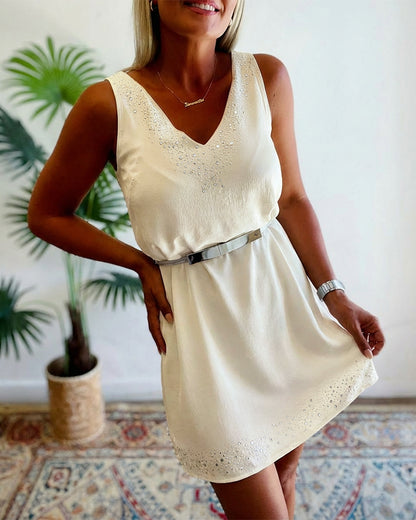 Rhinestone Decor V-Neck Sleeveless Dress Casual Backless Vacation Dress with Belt