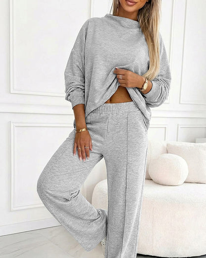 Women's 2 Piece Sweatsuit Set Mock Neck Zip Sweatshirt and High Waisted Straight Leg Sweatpants Casual Loungewear