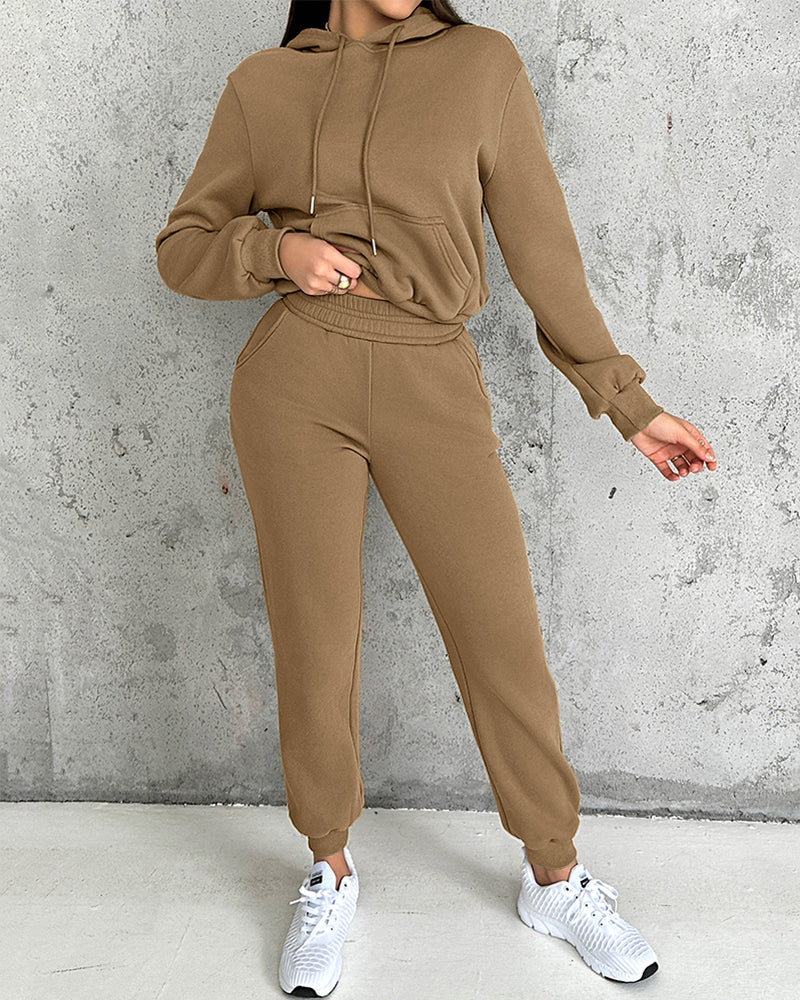 2 Pieces Outfit Kangaroo Pocket Thermal Lined Drawstring Hoodie Sweatshirt and Casual Elastic Waist Cinched Ribbed Cuffs Sporty Sweatpants Set
